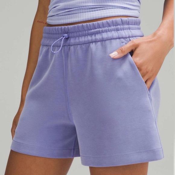 lululemon athletica Pants - Lululemon Softstreme High-Rise Short 4" – Lavender Purple – Size 12